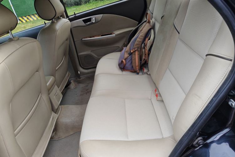 Used Buick Excelle 2015 1.5L Manual Classic Trim
