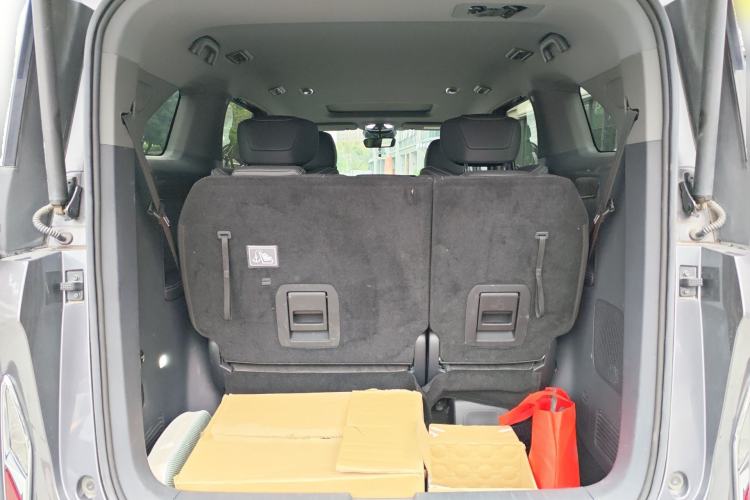 Used Hycan V09 2023 Luxury Edition 620
