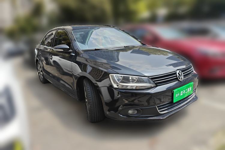 Used Volkswagen Sagitar 2012 1.8TSI Automatic Flagship Edition
