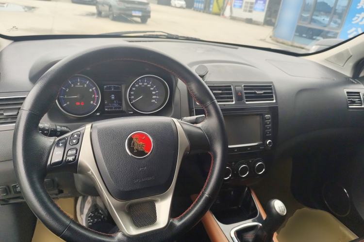 Used FORTHING Joyear X5 2015 1.6L Manual Luxury Model