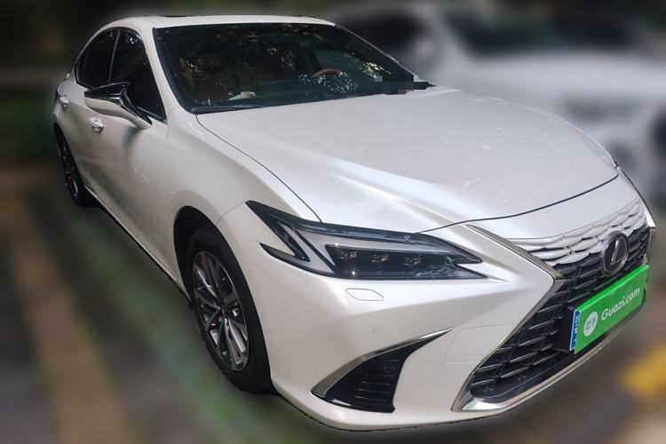 Used Lexus ES 2025 200 Premium Edition
