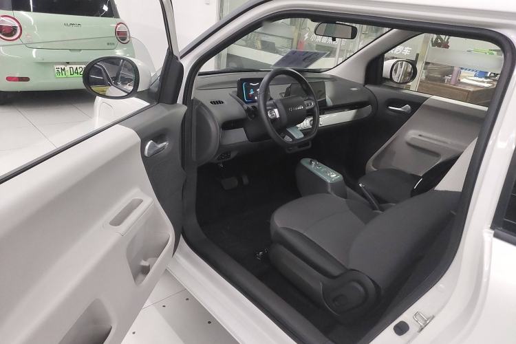 Used Changan Lumin 2023 301km Honey Dew Edition