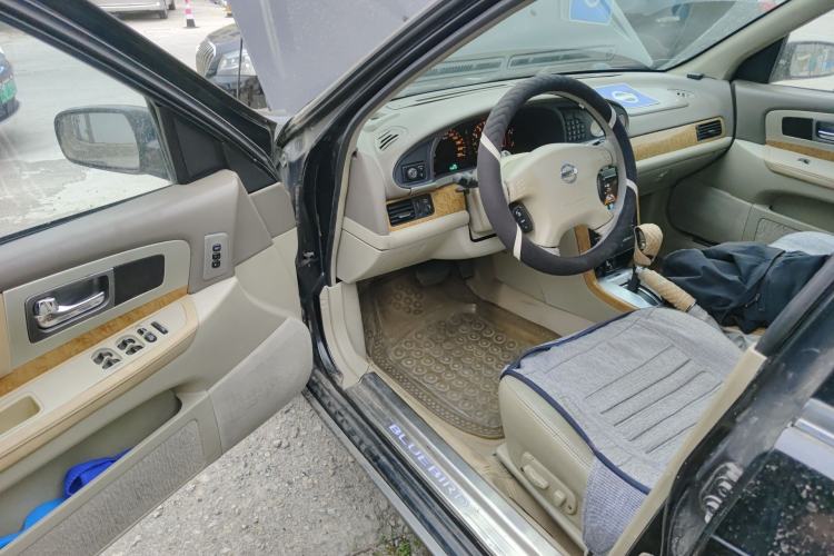 Used Nissan Lannia 2004 Zhizun 2.0L Automatic Comfort Model Driver Seat