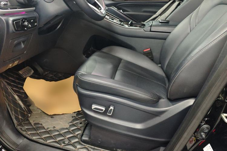 Used GAC Trumpchi M8 2023 Lingxiu Series 390T Prestige Edition