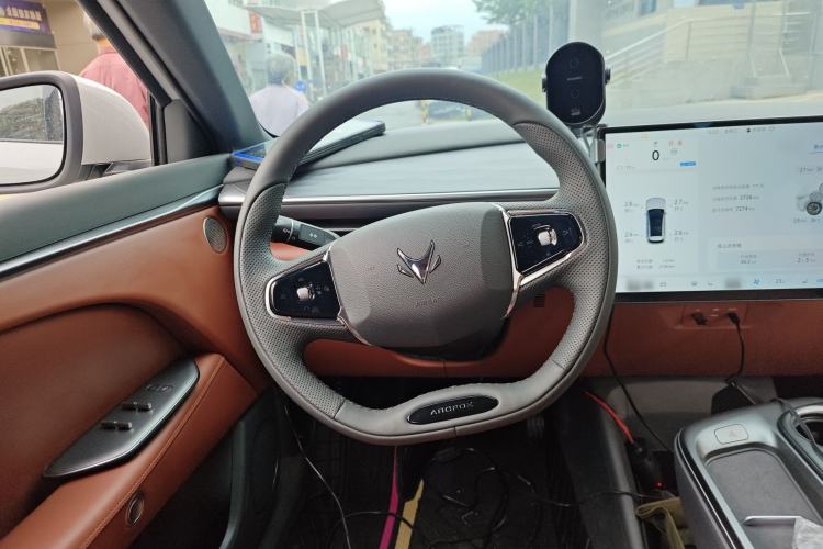 Used ARCFOX Alpha T5 2026 Model Pure Electric 560 Yuanjing Smart Driving Version Steering Wheel