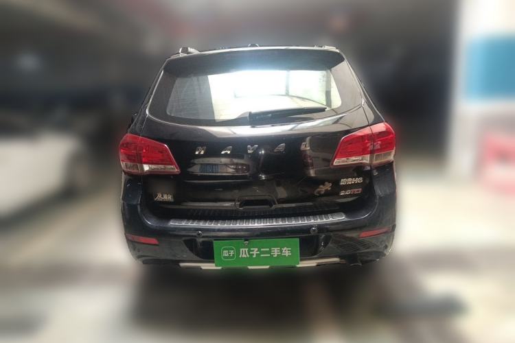 Used Haval H6 2014 Upgraded Model 2.0T Diesel Manual Two-Wheel Drive Urban Version
