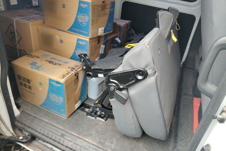 Used Ford Transit 2017 2.0T Diesel Multi-Function Commercial Vehicle Short Wheelbase Mid-Roof China V Standard Left Rear Seat