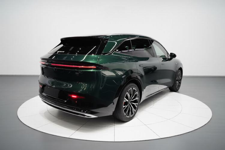 Used Zeekr 7X 2025 100 kWh Long-Range Rear-Wheel Drive with Intelligent Driving Features