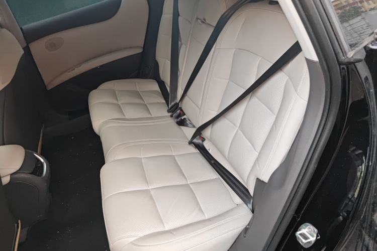 Used IM L6 2024 Max Standard Edition Left Rear Seat