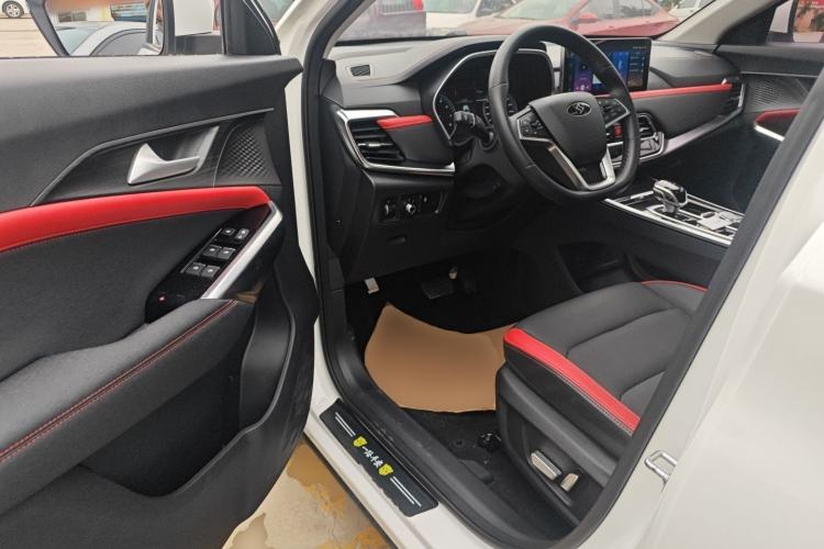 Used SOL X8 2021 300T DCT Luxury Smart Connect Edition 5 Seats
