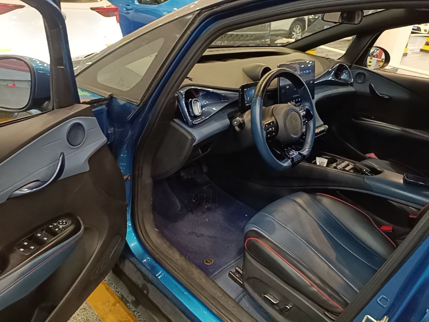 BYD Dolphin 2021 401km Knight Edition — снимка 18