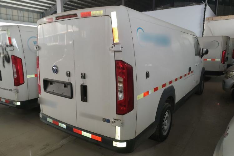 Used Foton Intelligent Blue Elf E7 2024 All-Electric Van Flat Roof 2 Seats CATL 46.36 kWh