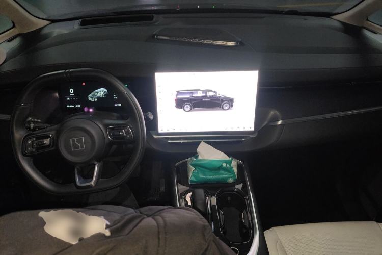 Used Zeekr 009 2024 GAC Trumpchi
