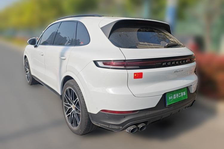 Used Porsche Cayenne 2024 Cayenne 3.0T Rear Left 45 Deg