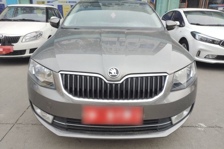Used Skoda Octavia 2015 1.6L Manual Yijun Edition
