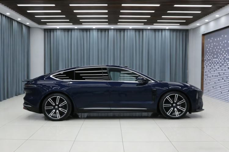 Used Nio ET9 2025 100kWh Signature Edition
