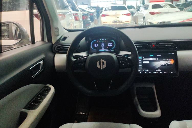 Used Leapmotor T03 2023 200 Lite Edition Steering Wheel