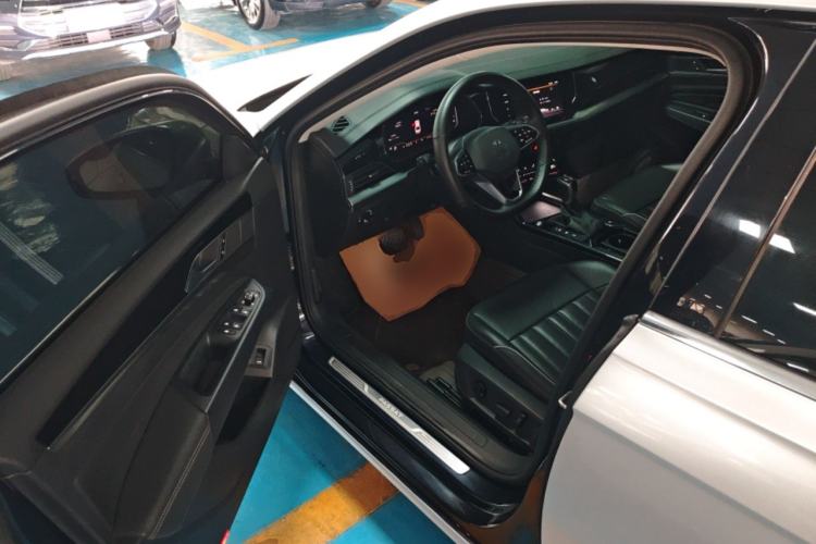 Used Volkswagen Passat 2023 330TSI Starry Elite Edition
