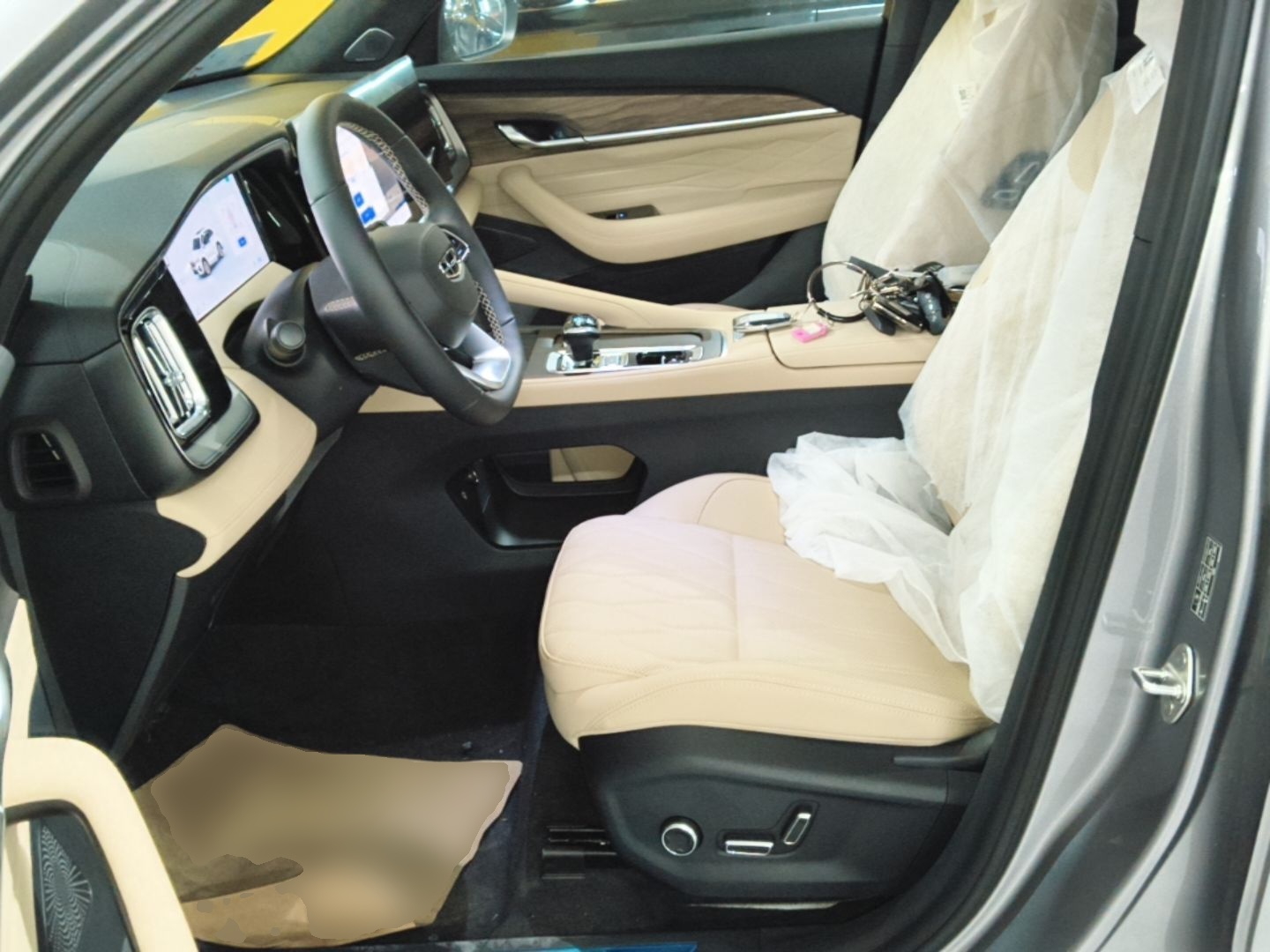 Geely Auto Monjaro L 2026 Model Oriental Yao 2.0TD Automatic Lanxing Edition — снимка 17