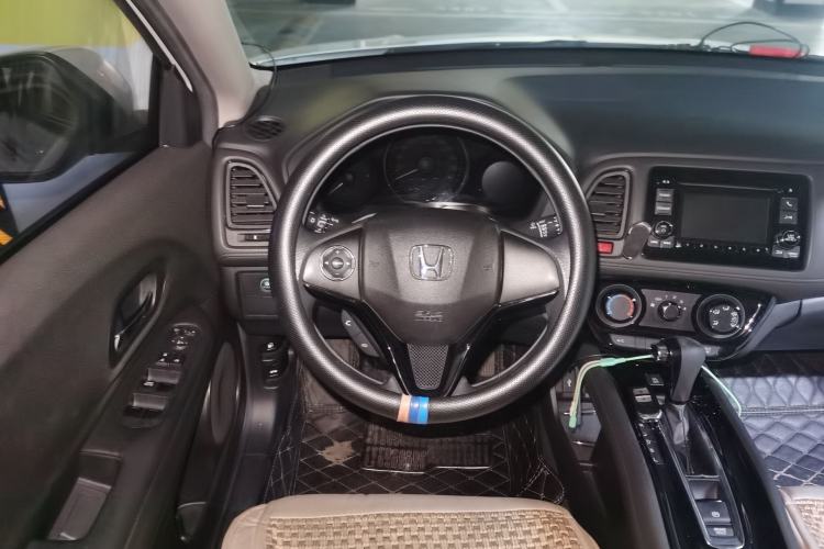 Used Honda Vezel 2016 1.8L CVT Front-Wheel Drive Pioneer Edition
