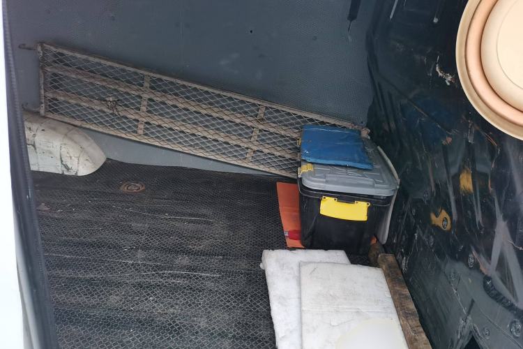 Used SAIC MAXUS EV30 2023 Pure-Electric Smart Logistics Expert with Long Wheelbase—Equipped with CATL Power Battery