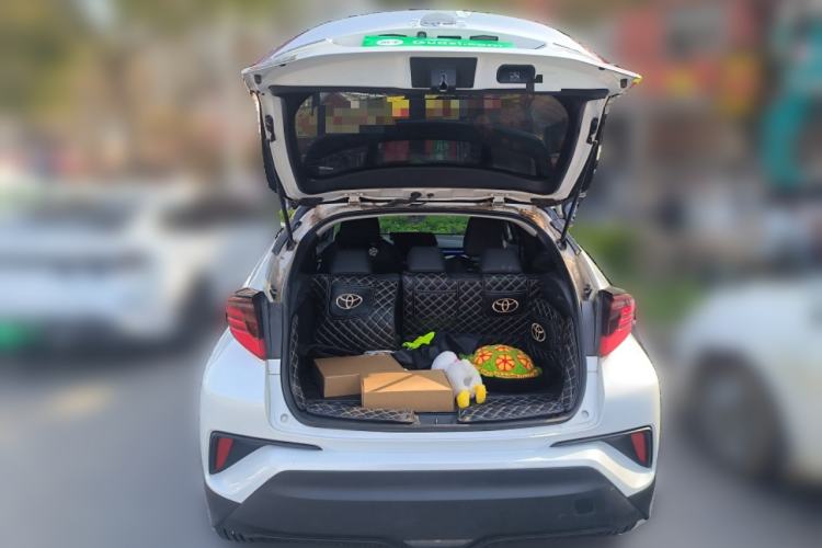 Used Toyota C-HR 2023 2.0L Luxury Edition