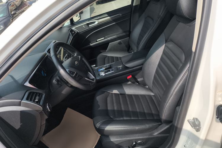 Used Ford Mondeo 2018 EcoBoost 180 Smart Control Fashion Model China V Standard