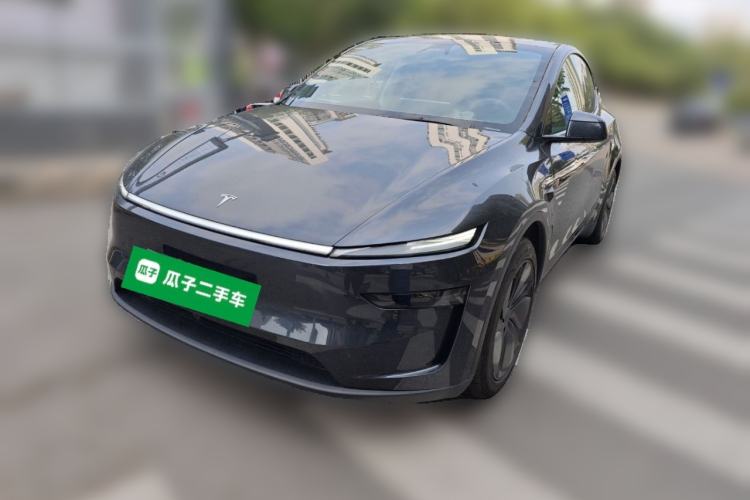 Used Tesla Model Y 2025 Rear-Wheel Drive First Edition