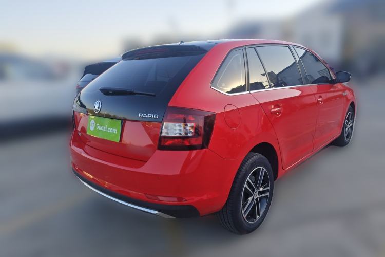 Used Skoda Rapid Spaceback 2018 1.6L Automatic Sport Edition Rear Right 45 Deg