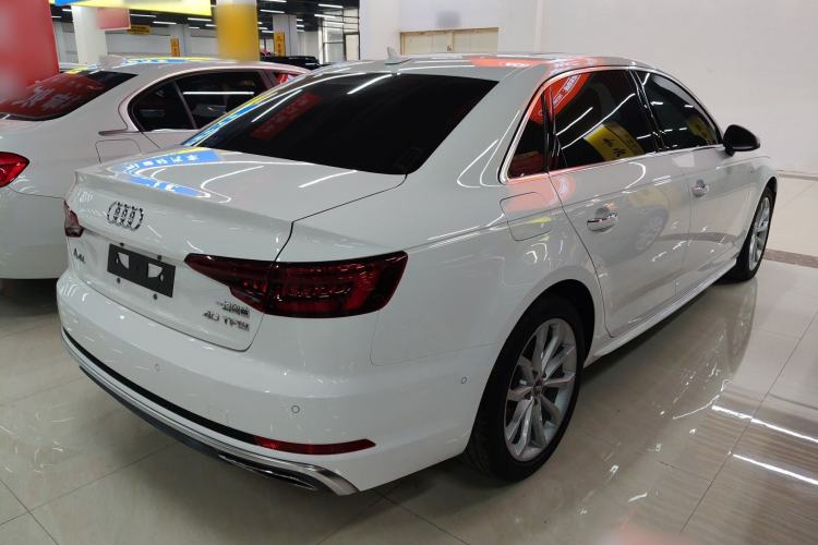 Used Audi A4L 2019 40 TFSI Fashion Edition China VI Emission Standard