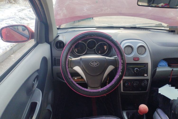 Used FAW Weizhi V2 2010 1.3L Manual Luxury Version Steering Wheel