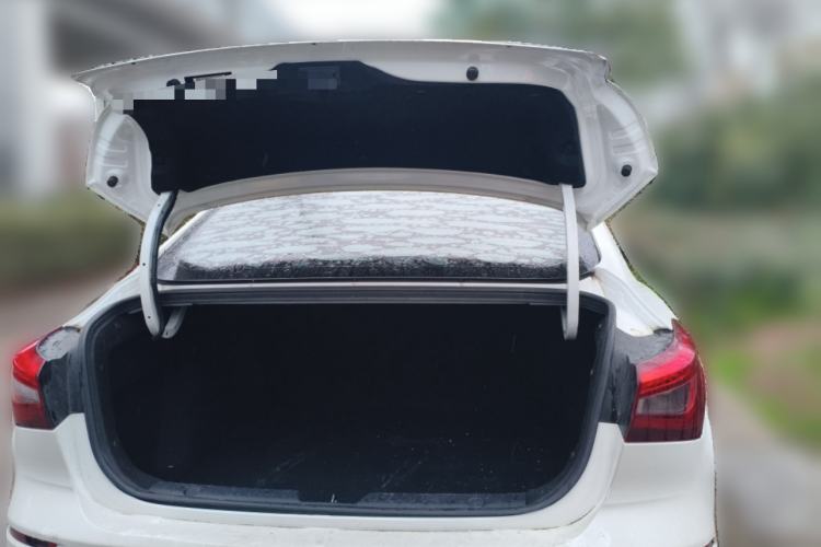 Used Changan Eado 2018 High-Energy Edition 1.6L GDI Automatic Zhenfeng Model China V Standard