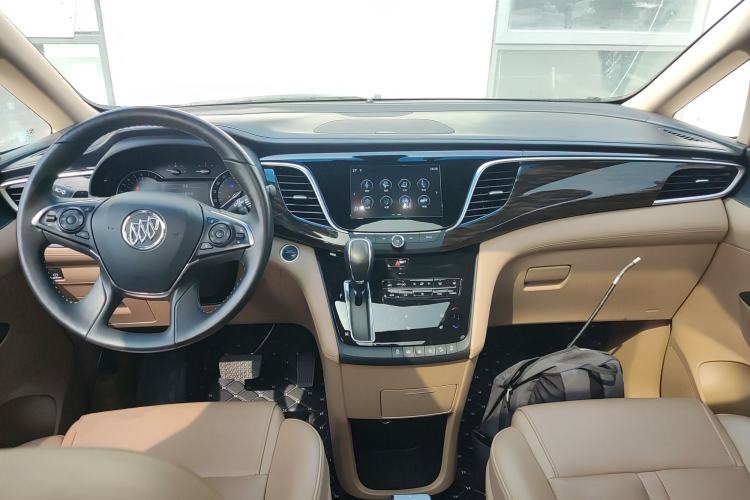 Used Buick GL8 2017 ES 28T Luxury Model China V Standard
