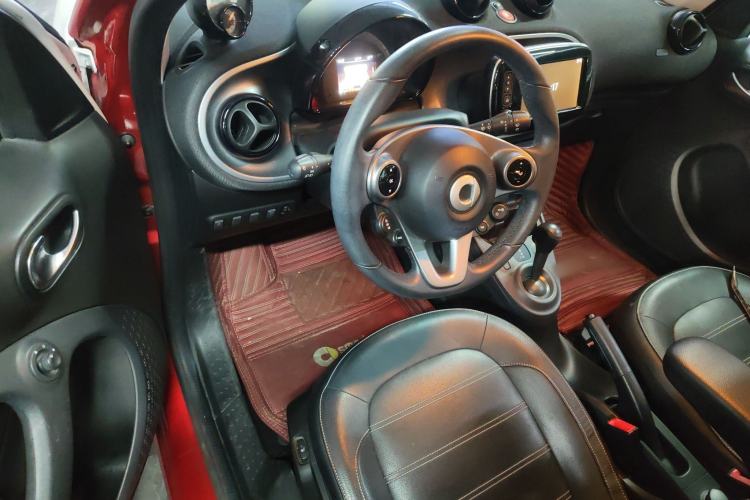 Used smart forfour 2018 0.9T 66 kW Pioneer Edition Driver Seat