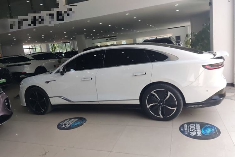 Used VOYAH PASSION 2023 Four-Wheel Drive Long-Range Version
