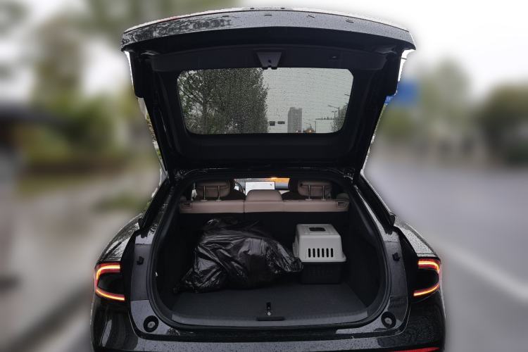 Used XPeng P7+ 2024 Long-Range Max Trunk