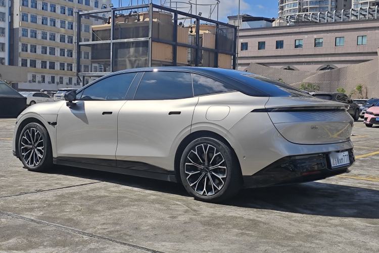 Used Zeekr 007 2024 Rear-Drive Intelligent Driving Version 75 kWh
