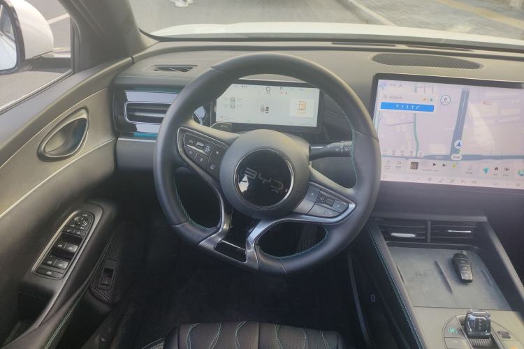 Used BYD Seal 06 New Energy 2025 DM-i Intelligent Drive 120KM Flagship Model Steering Wheel
