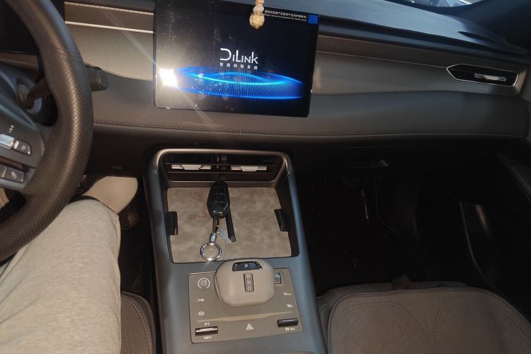 Used BYD Qin PLUS 2025 DM-i Smart Drive 55KM Leading Model