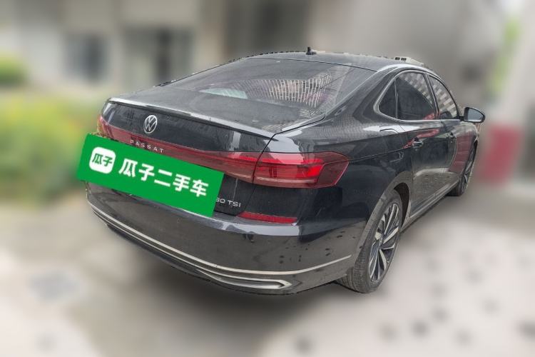 Used Volkswagen Passat 2022 330TSI Starry Elite Edition Rear Right 45 Deg