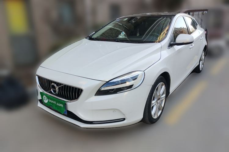 Used Volvo V40 2017 T3 Zhiya Edition