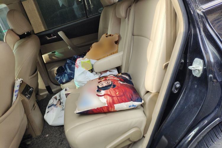 Used Toyota Highlander 2012 2.7L Two-Wheel Drive 7-Seater Elite Edition
