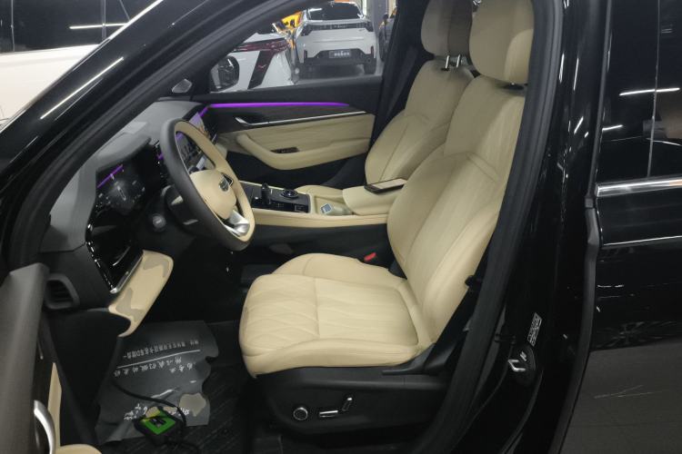 Used Geely Auto Monjaro L 2025 Dongfang Yao 2.0TD Automatic Jinzhao Edition
