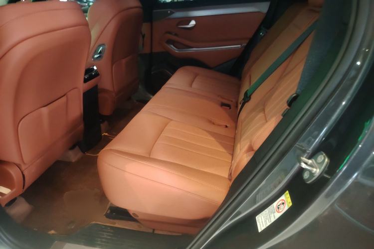 Used BYD Tang L 2025 EV with 670 km Range LiDAR and Premium Features Interior 4