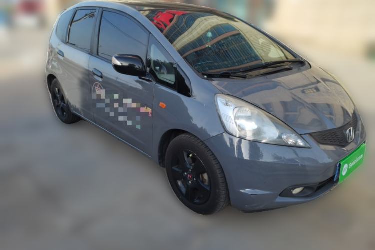 Used Honda Fit 2008 1.5L automatic luxury edition
