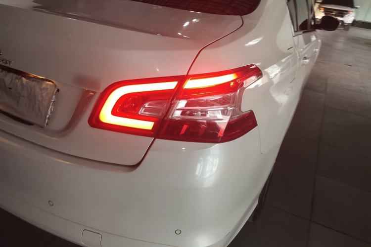 Used Peugeot 408 2016 1.6T Automatic Luxury Edition Right Rear Taillight