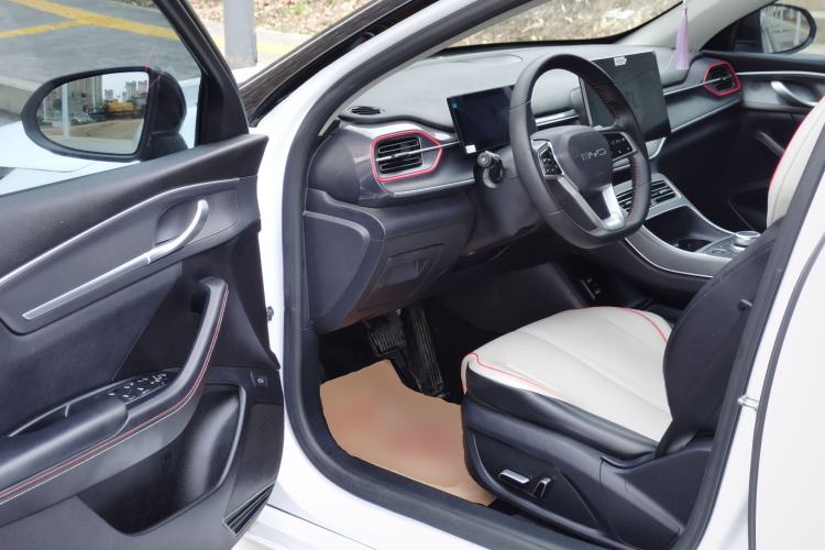 Used BYD Destroyer 05 2022 DM-i 120KM Prestige Model
