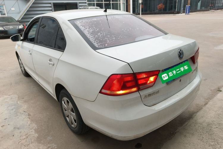 Used Volkswagen Santana 2015 1.4L Manual Fashion Edition
