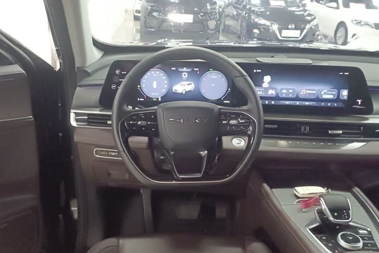 Used Chery Tiggo 8 PRO 2024 Champion Edition 390T Two-Wheel Drive Peak Version 5 Seats Steering Wheel