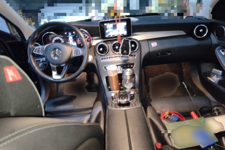 Used Mercedes-Benz C-Class 2018 C 200 L Sport Edition Center Console